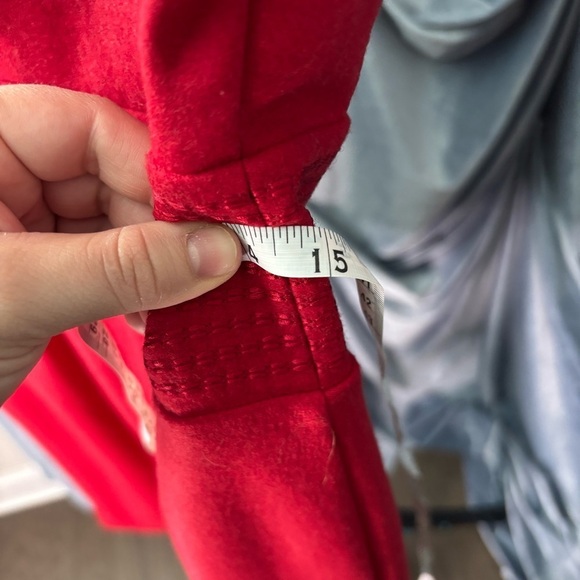 Banana Republic Red 100% wool dress size 6 Valentine’s Day - Picture 7 of 7